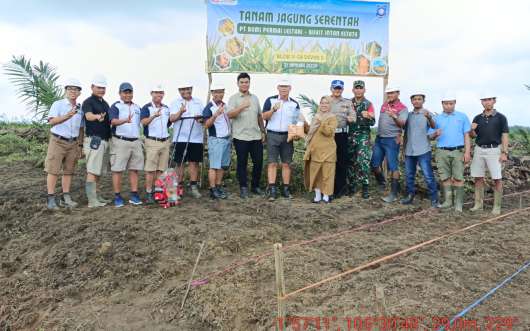 Penanaman Jagung serentak bersama PT Bumi Permai Lestari di Kelapa