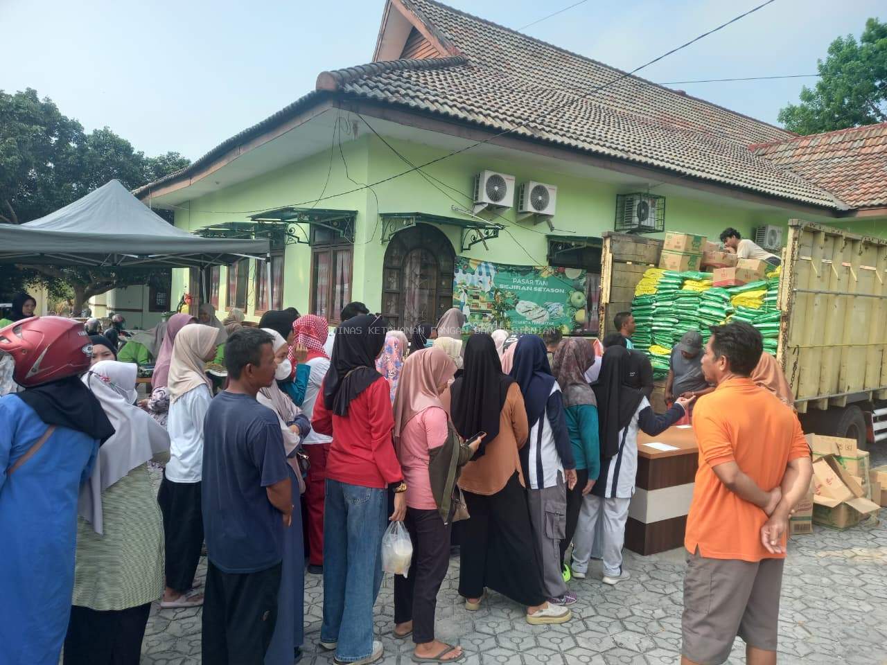 Tekan Laju Inflasi, DKPP Bangka Barat Gelar Pasar Tani dan Gerakan Pangan Murah